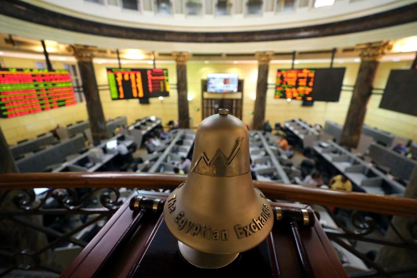 البورصة المصرية تواصل تراجعها.. وEGX30 يفقد 0.71% ببداية التعاملات