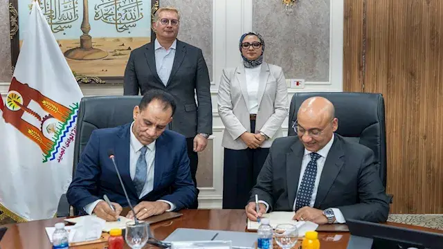 وزير البترول يشهد توقيع بروتوكول إنشاء أول مدرسة تكنولوجيا تطبيقية متخصصة في التعدين
