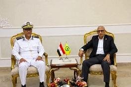 محافظ شمال سيناء يستقبل مدير شرطة المرور الجديد