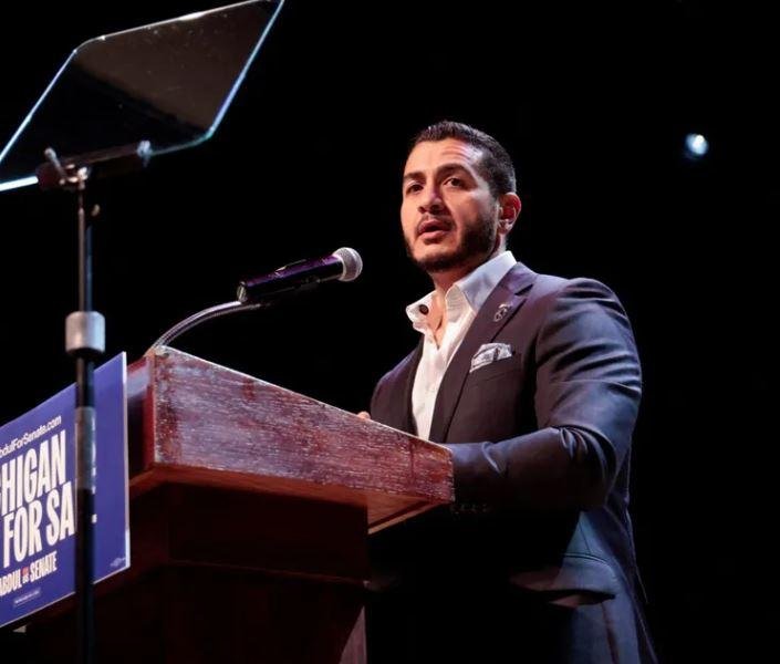 انتخابات ميشيجان.. عبدالرحمن السيد لمنافسه الجمهوري: إذا لم تستطع نطق اسمي سأكون سعيدا بتلقينك دروسا