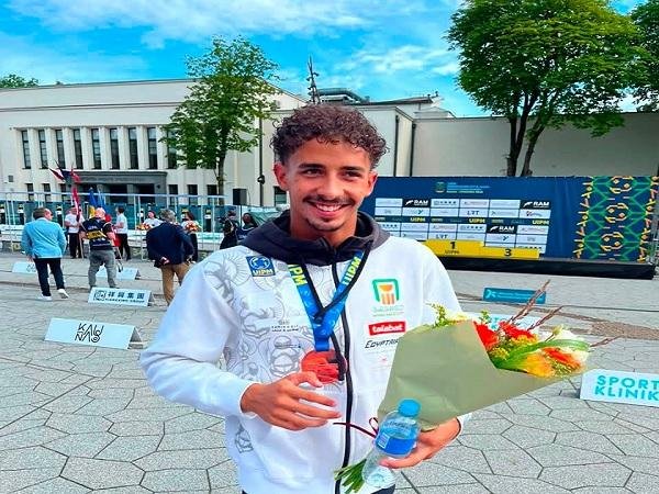 محمد حسن يتوج ببرونزية فردي الرجال في بطولة العالم للناشئين للخماسي الحديث