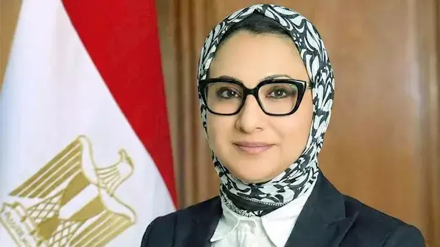 رصف وإنترلوك وأسفلت.. مشروعات جديدة لتطوير شوارع الخارجة والداخلة