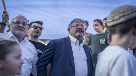 بن غفير يزور سجن الدامون ويشدد على معاناة الأسيرات الفلسطينيات