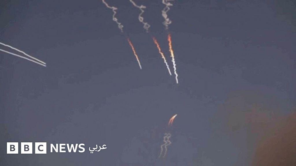 البحرين تتهم إيران باستهداف "أجهزة ملاحة جوية مدنية"، وطهران تقول إن الاتصالات الدبلوماسية مستمرة