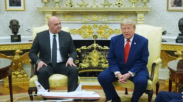 ترامب يوجه شركات الطيران الأمريكية بتسيير رحلات مباشرة إلى لبنان