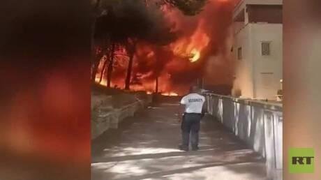 مشاهد متداولة لحرائق غابات جنوبي إيطاليا