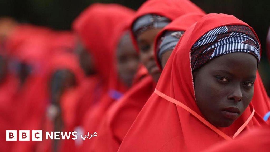 مهر وأثاث مجاناً، لماذا تسابق 5 آلاف شخص على زفاف جماعي في نيجيريا؟