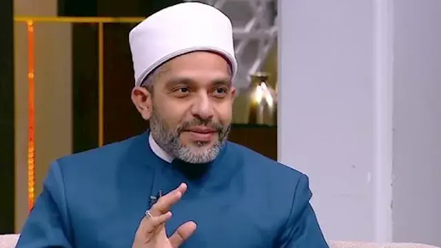 هل دعائي في صلاتي على من ظلمني حرام؟.. أمين الفتوى يجيب