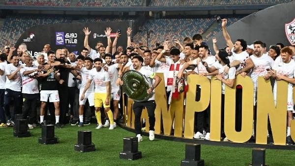 أزمة جديدة تضرب الزمالك.. «فيفا» يفرض إيقاف قيد بسبب مستحقات عمر فرج