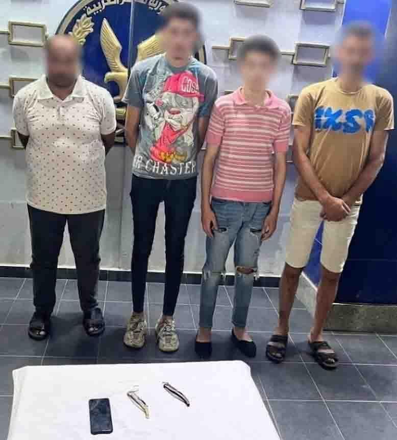 ضبط المتهمين بتهديد شخص بسلاح أبيض أمام إحدى المقابر في الإسكندرية