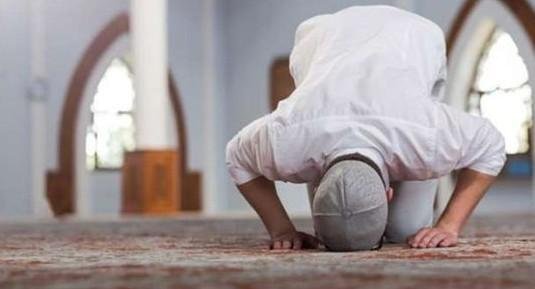 هل تجوز صلاة الاستخارة للغير؟.. الإفتاء تجيب