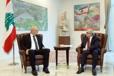 عون وسلام يبحثان استمرار الاعتداءات الإسرائيلية في جنوب لبنان