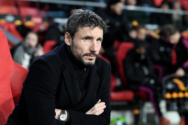 رسميًا.. مارك فان بومل مدربًا لمنتخب بلجيكا حتى يورو 2028