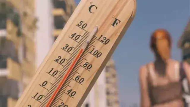 مع ارتفاع درجات الحرارة.. كيف تحمي نفسك من الجلطات؟
