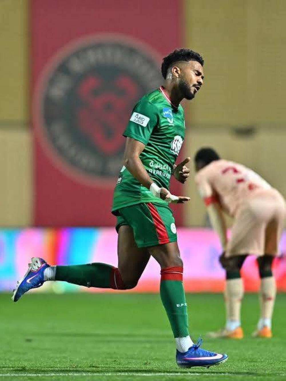 القادسية يخطف الغنام
