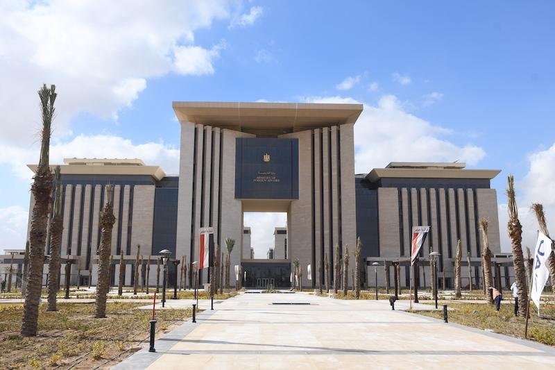 مصر تعزي النيجر في ضحايا حادث تصادم حافلتين