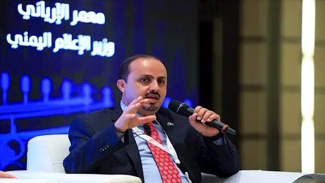 وزير الإعلام اليمني ينشر فيديو لمواطن ينهار بسبب الجوع في مناطق سيطرة الحوثيين