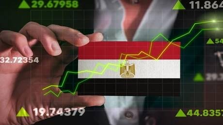 مصر.. البنك المركزي يعلن ارتفاع احتياطياته وكبح الدولار