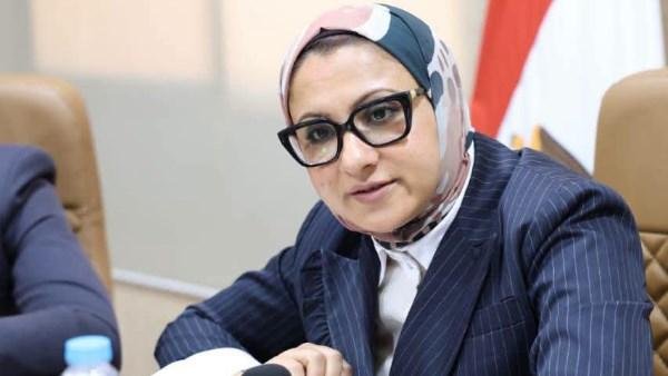 أخبار الوادي الجديد: المحافظ يقرّر النزول بسن القبول بالصف الأول الابتدائي شهرين.. وتتفقد موقع إنشاء أول مستشفى جامعي بمقر مديرية الشئون الصحية سابقًا