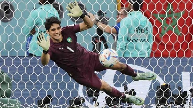 يوفنتوس يضع ياسين بونو حارس المغرب على رأس أولوياته
