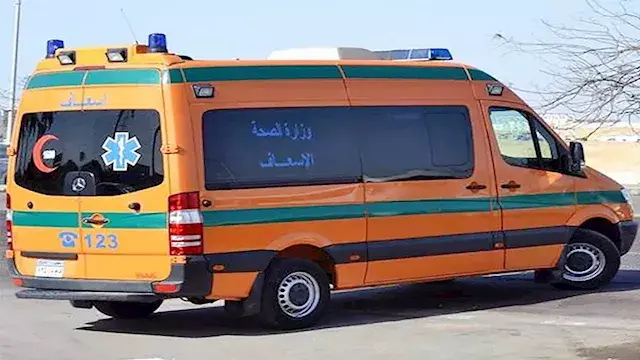 دماء على كوبري المندرة.. مصرع مسن وإصابة 4 آخرين في حادث ملاكي بأسيوط