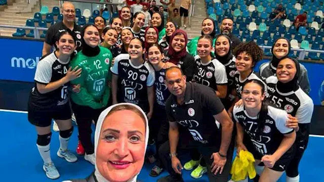 انتهي الحلم.. منتخب ناشئات اليد يخسر أمام أسبانيا في نصف نهائي المونديال