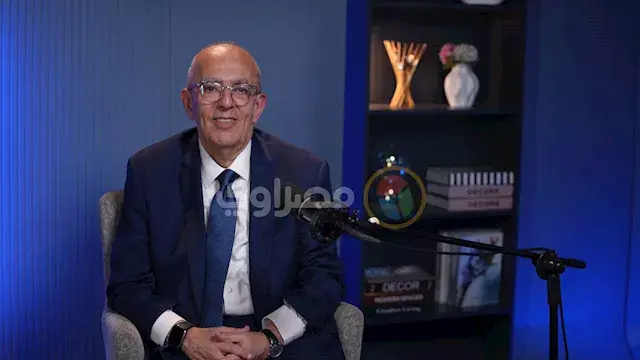 حاتم الجبلي: مبارك سألني عن أحقية مجدي يعقوب في قلادة النيل.. وهكذا أجبته – فيديو