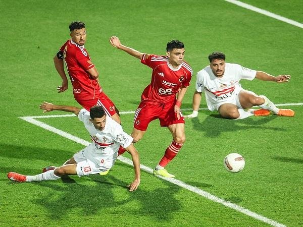 تقرير يكشف موعد قرار كاف بزيادة عدد أندية دوري أبطال أفريقيا