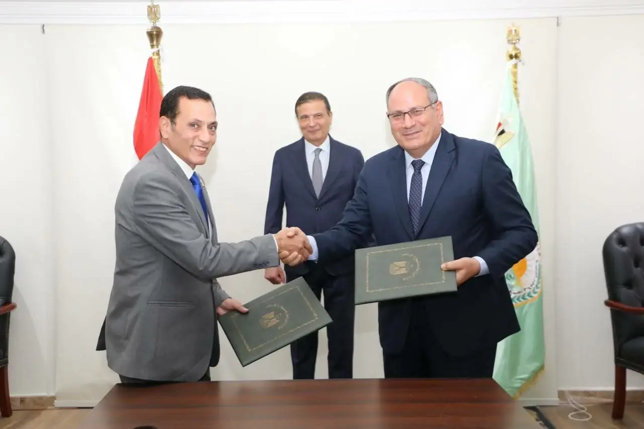 «الزراعة»: اتفاق «البحوث الزراعية» و«الريف المصرى الجديد» للتوسع فى إنتاج هجن الطماطم بمنطقة المغرة