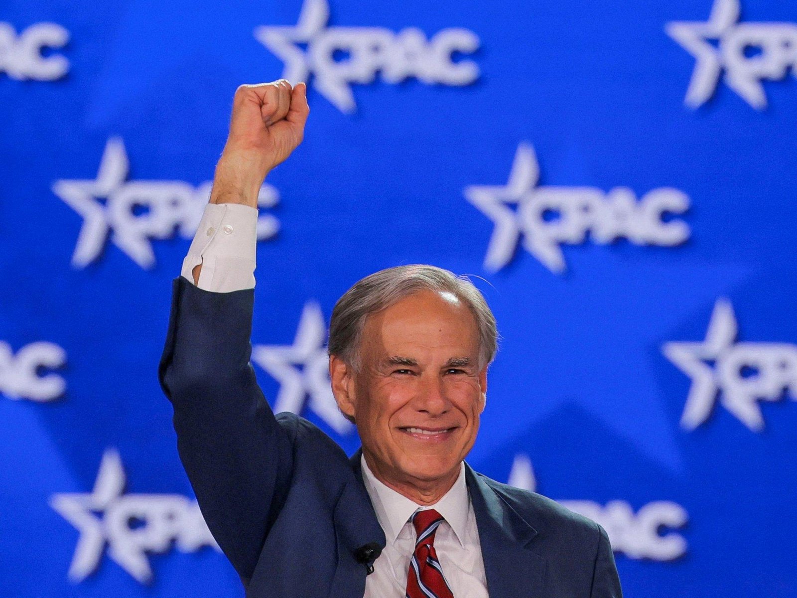CAIR slams Abbott’s ‘anti-Muslim stunt’ on Texas airport washing stations