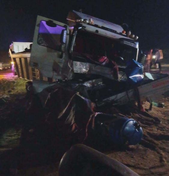 مصرع شخصين وإصابة 5 آخرين في حادث تصادم بطريق لحفن – الريسة الجديد