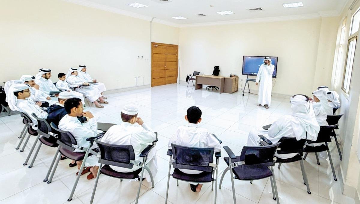 &laquo;الخميس التربوي&raquo;.. برامج قرآنية ومعرفية لصناعة جيل واع