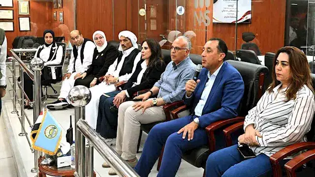 رئيس الوزراء يتابع إدارة الأزمات بمطروح ويستمع لمطالب النواب