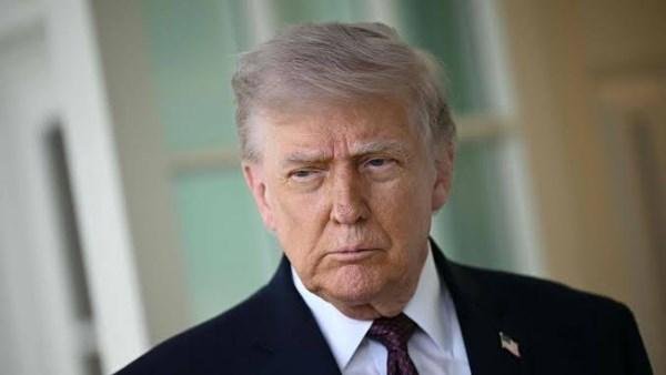 ترامب يعلق على نفي إيران: سواء اعترفوا بذلك أم لا فنحن نتفاوض معهم