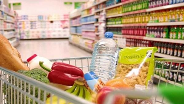قفزة في أسعار البيض.. وتراجع قوي للزيوت والشاي.. أسعار السلع اليوم