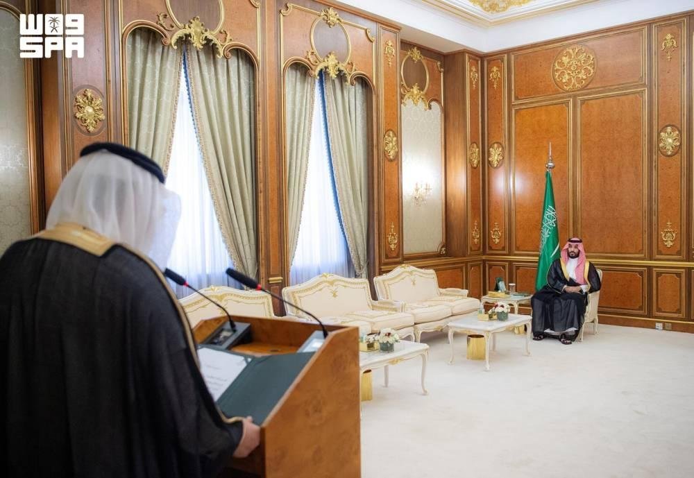 نيابة عن خادم الحرمين.. السفراء المعينون حديثا يؤدون القسم أمام ولي العهد