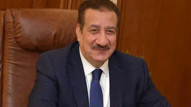 صراصير وذباب وراء إغلاق أكبر مطعمين بحي الشرق في بورسعيد