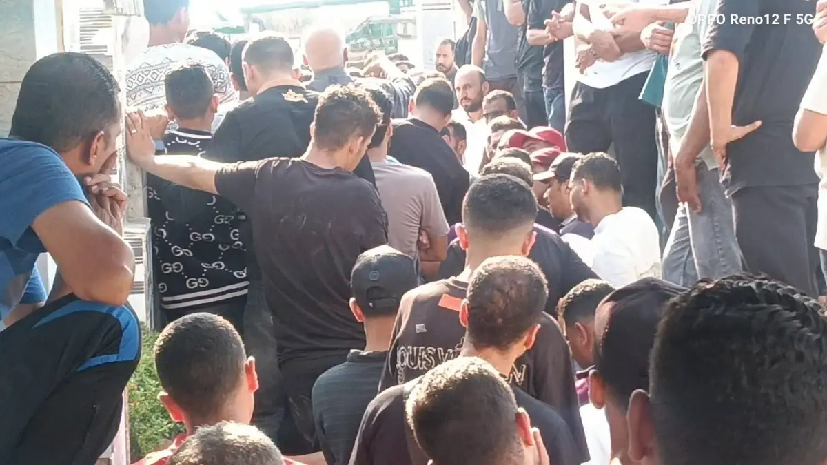 وسط انهيار اسرته.. تشييع جثمان غريق شاطئ غرب بورسعيد