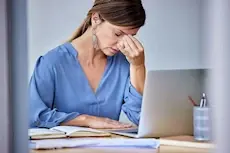 4 اضطرابات خفية قد تكون السبب وراء الشعور بالإرهاق المستمر