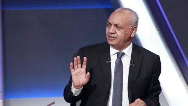 مصطفى بكري: زيارة حفتر إلى مصر تستهدف توحيد مؤسسات الدولة الليبية ومنع الانقسام