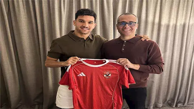 رسميا.. الأهلي يضم الجزائري منصف بقرار 3 مواسم