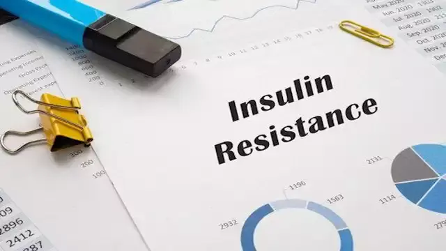 بعد تناول الطعام مباشرة.. 4 أعراض قد تكشف إصابتك بمقاومة الأنسولين