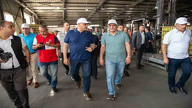 وزير الإنتاج الحربي يوجه بتطوير خطوط الإنتاج والذكاء الاصطناعي بـ"أبي قير للصناعات"