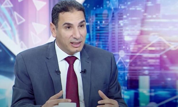 تنظيم الاتصالات: لا رسوم على تحديث بيانات خطوط الهاتف المحمول.. وإتاحة وسيلتين للمصريين بالخارج