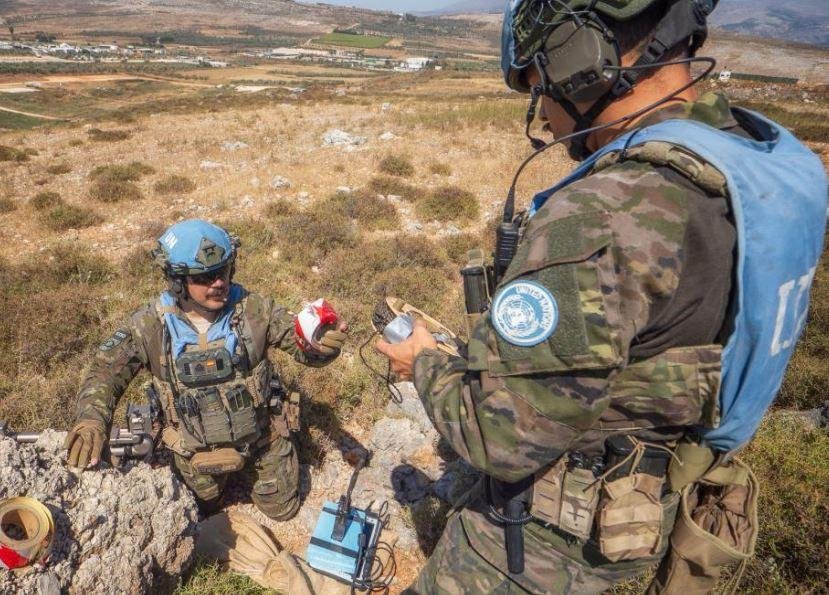 حقول الموت.. اليونيفيل تحذر العائدين إلى جنوب لبنان من خطر المتفجرات