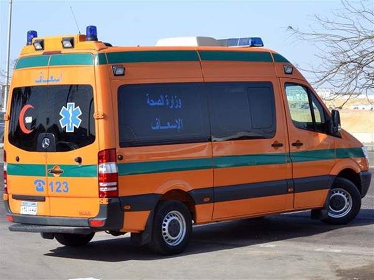إصابة شخص صدمته سيارة خلال عبوره الطريق في المنيب