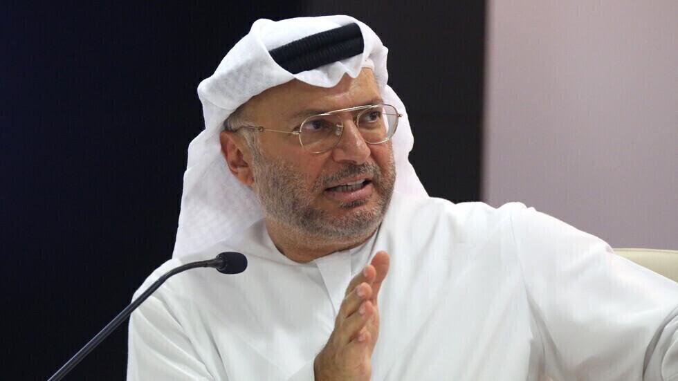 قرقاش: لا يمكن للمنطقة أن تستمر في حالة لا حرب ولا سلم