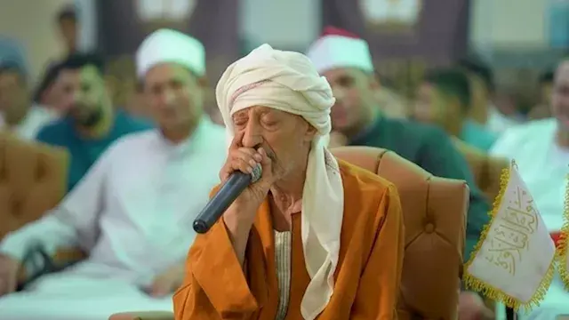 بعمر الـ 87 يتحدى الشباب.. قصة الشيخ عوض الفردي أكبر متسابقي دولة التلاوة