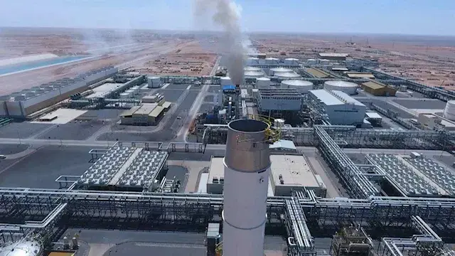 4.3% تراجعًا في الإنتاج الصناعي خلال مايو.. وزيادة التعدين والكيماويات تخفف حدة الانخفاض