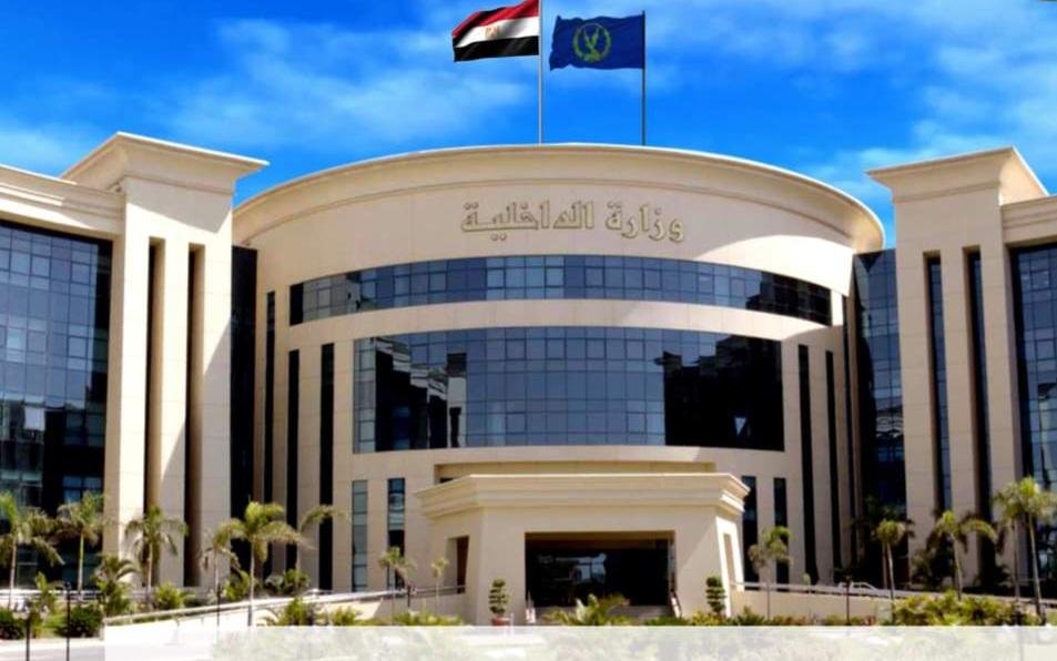 ألفاظ وحركات خادشة للحياء.. ‏‎ضبط صانعة محتوى في الإسكندرية لاتهامها بنشر فيديوهات تتنافى مع قيم المجتمع